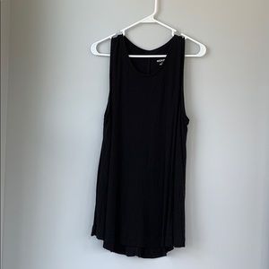 Ribbed Black Flowy Tank Top